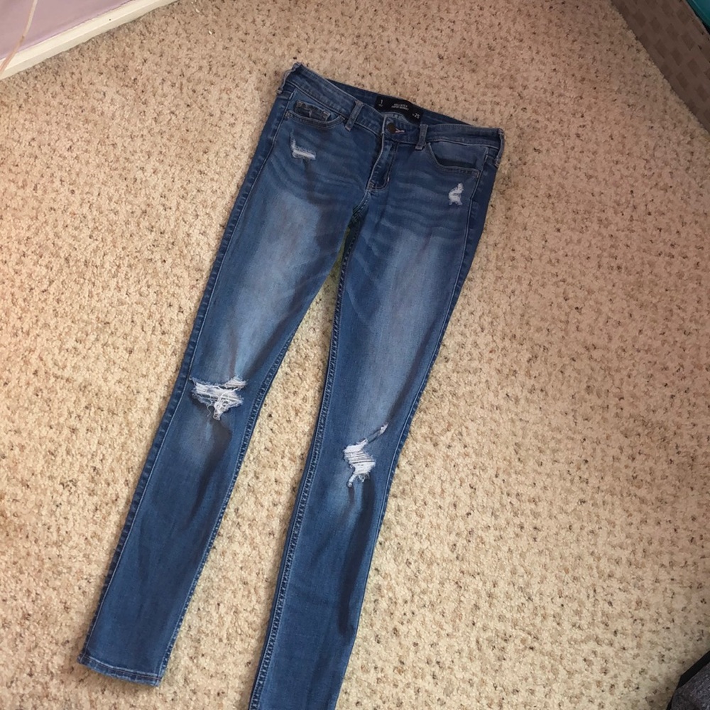 Hollister skinny jeans w rips